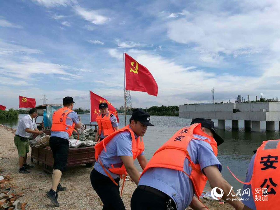 安庆长江洪峰最新消息，全面应对，守护家园