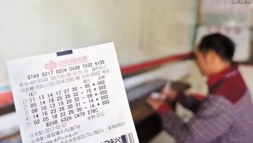 新澳门今晚开特马奖,新澳门今晚开特马奖，探索彩票背后的文化与社会影响
