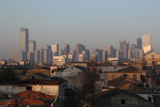 2025澳门管家婆一肖,澳门是中国历史悠久的城市之一，以其独特的文化、经济和社会背景吸引着众多人的目光。随着时间的推移，澳门已经成为了一个繁荣的旅游胜地和博彩中心。而在这个充满活力的城市中，有一个特殊的职业群体备受关注，那就是澳门管家婆。她们不仅承担着照顾家庭、管理家务的职责，还扮演着预测生肖运势的重要角色。本文将探讨澳门管家婆在生肖预测方面的作用，以及她们如何为居民和游客提供优质的服务。同时，我们将重点关注2025年的生肖运势预测，为读者带来澳门管家婆的独特视角。