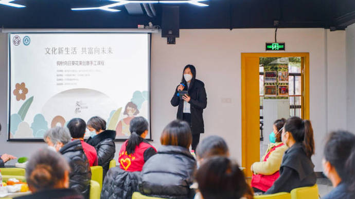 2025年澳门管家婆天天开彩,澳门管家婆天天开彩，未来彩票行业的展望与探索（2025年）
