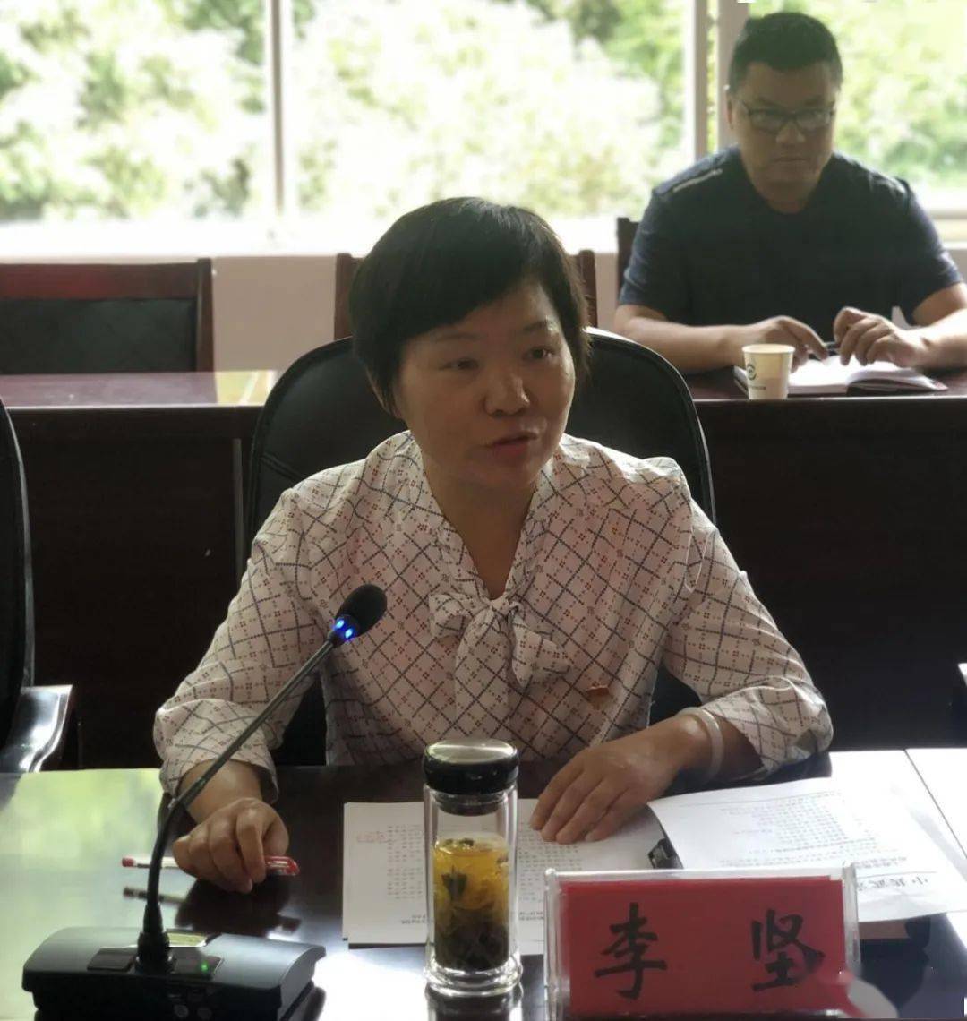 新澳门管家婆的一句话,新澳门管家婆的一句话，揭示智慧与管理的力量