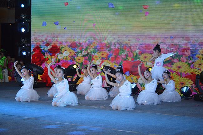 2025年澳门今晚开奖号码现场直播,澳门今晚开奖号码现场直播，探索彩票文化的魅力与期待